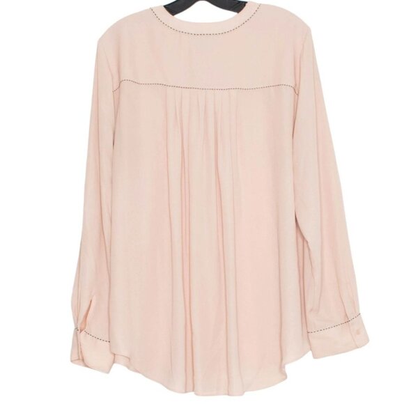 Lane Bryant Womens Blush Pink Blouse Size 22/24 Button-Front Long Sleeve - Picture 2 of 9